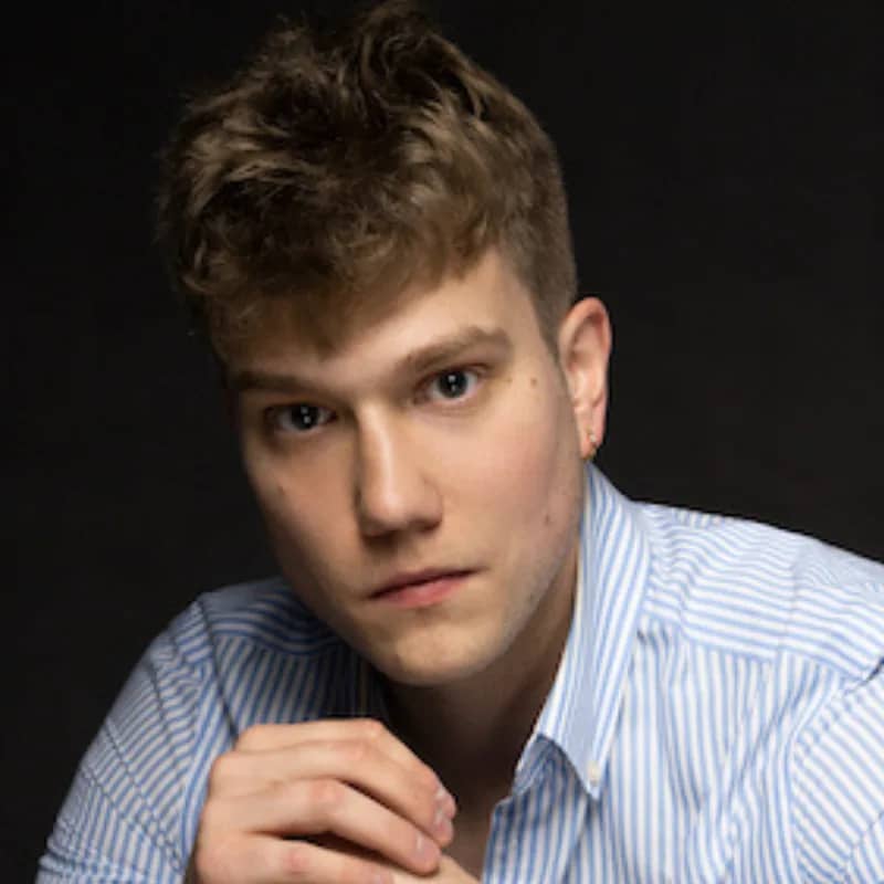 Tomasz Bill